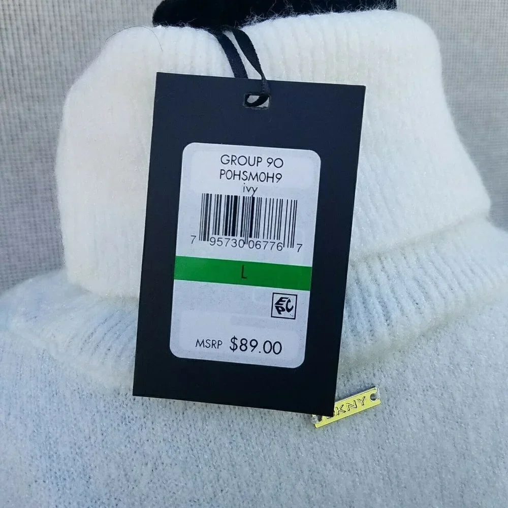 DKNY Turtleneck Acrylic Blend Oversized Sweater Women's. Size Large. NWT $89